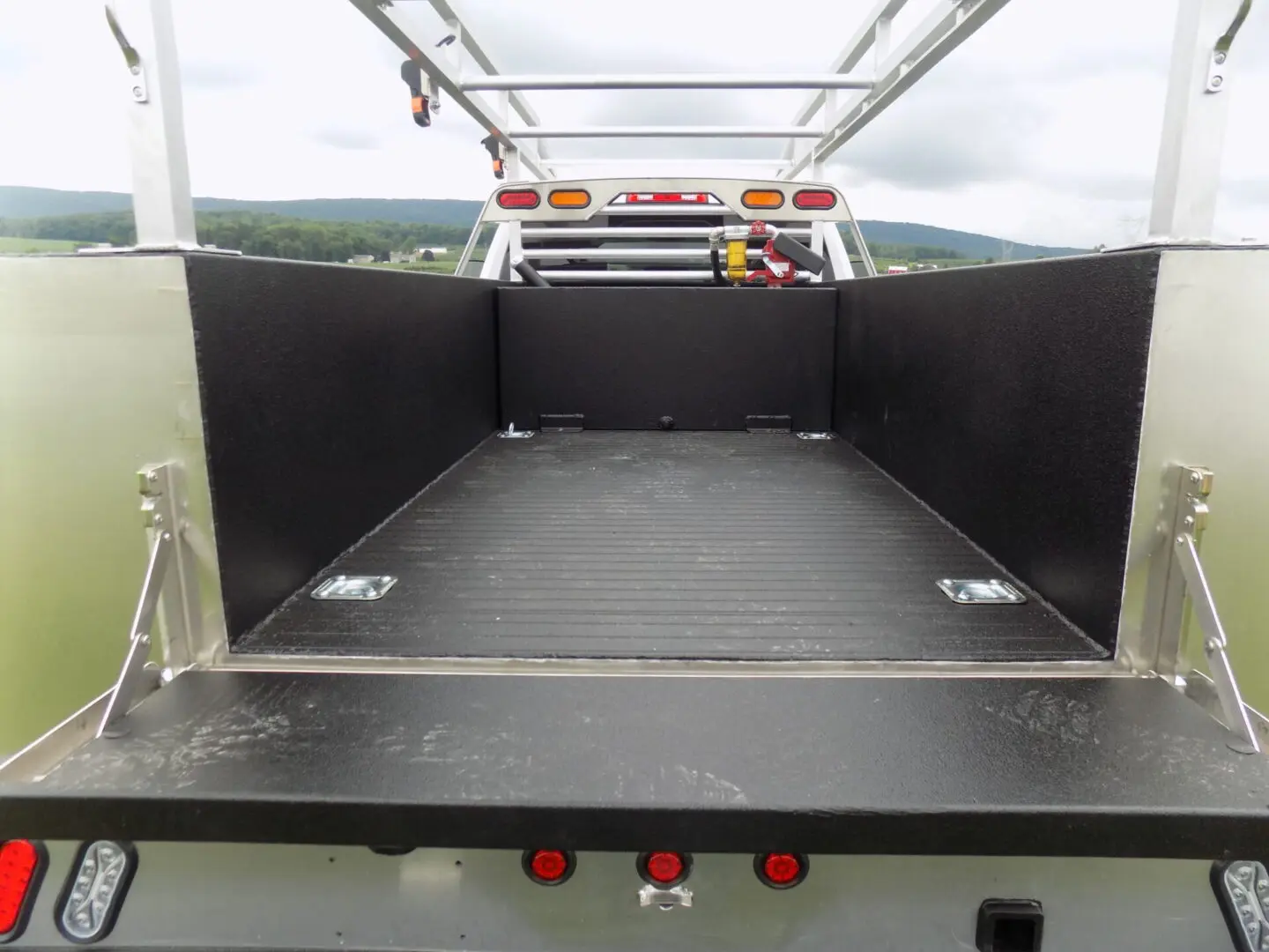 Aluminum Truck Bed Liner Service
