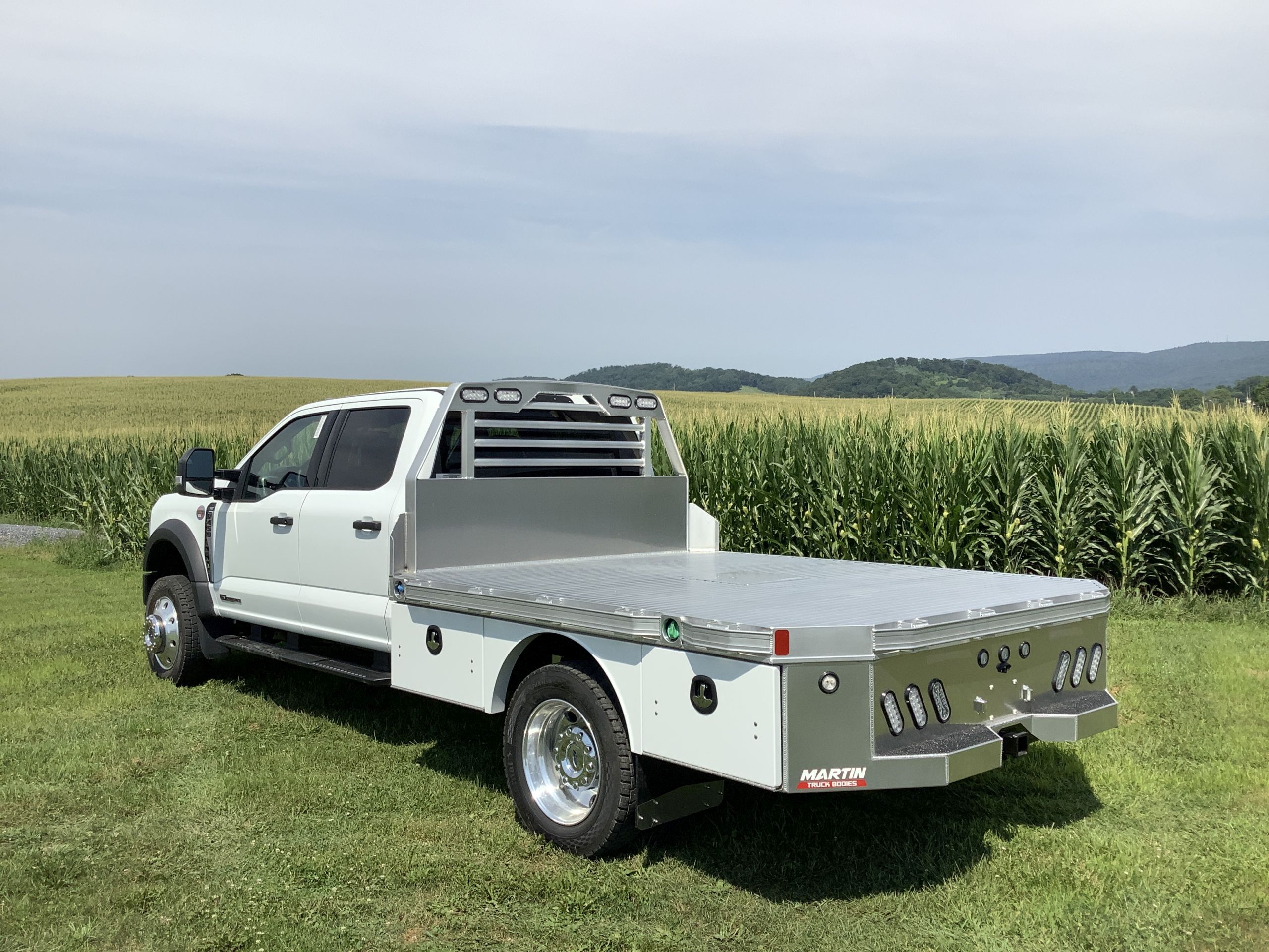 SB (9)_2560 sb skirted flatbed